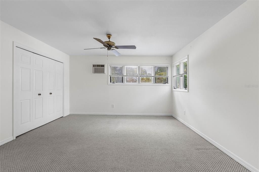 For Sale: $875,000 (3 beds, 2 baths, 2350 Square Feet)