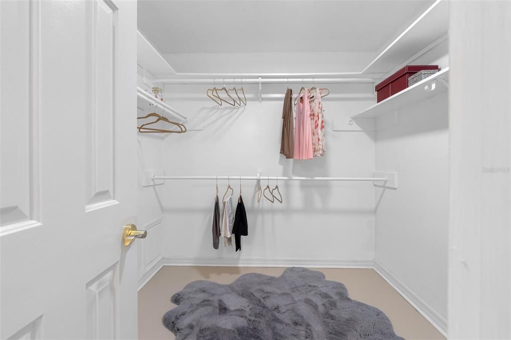 For Sale: $875,000 (3 beds, 2 baths, 2350 Square Feet)