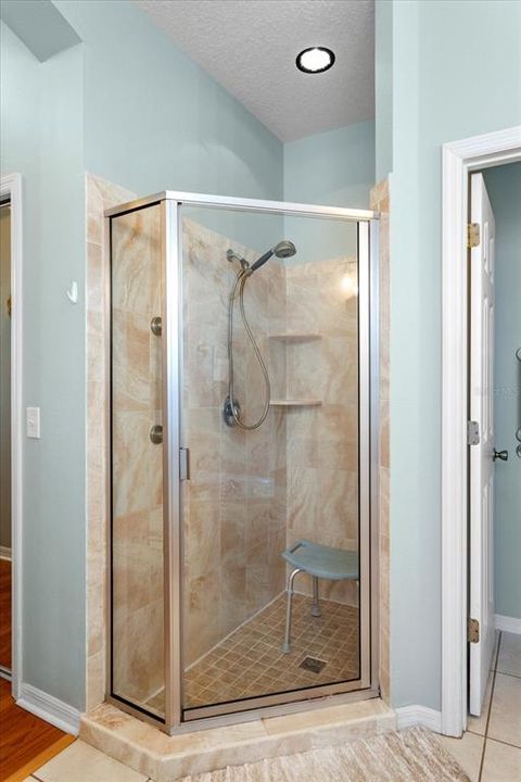 For Sale: $395,000 (3 beds, 2 baths, 1844 Square Feet)