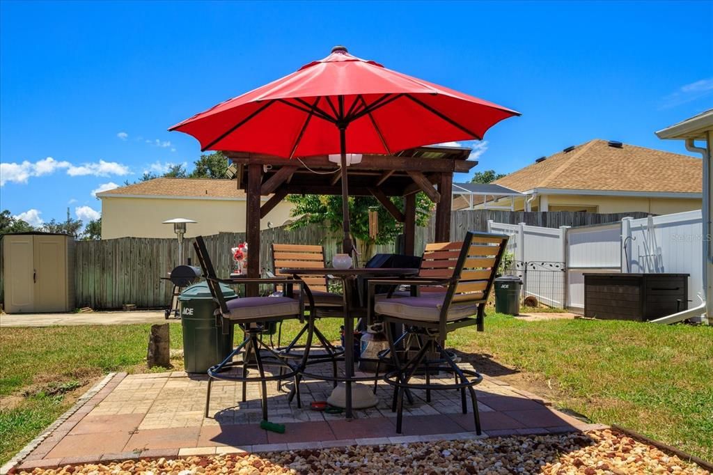 For Sale: $395,000 (3 beds, 2 baths, 1844 Square Feet)