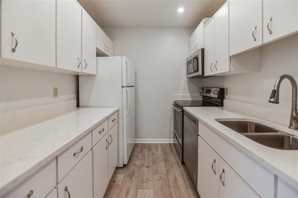 合同活跃: $2,275,000 (0 贝兹, 0 浴室, 3120 平方英尺)