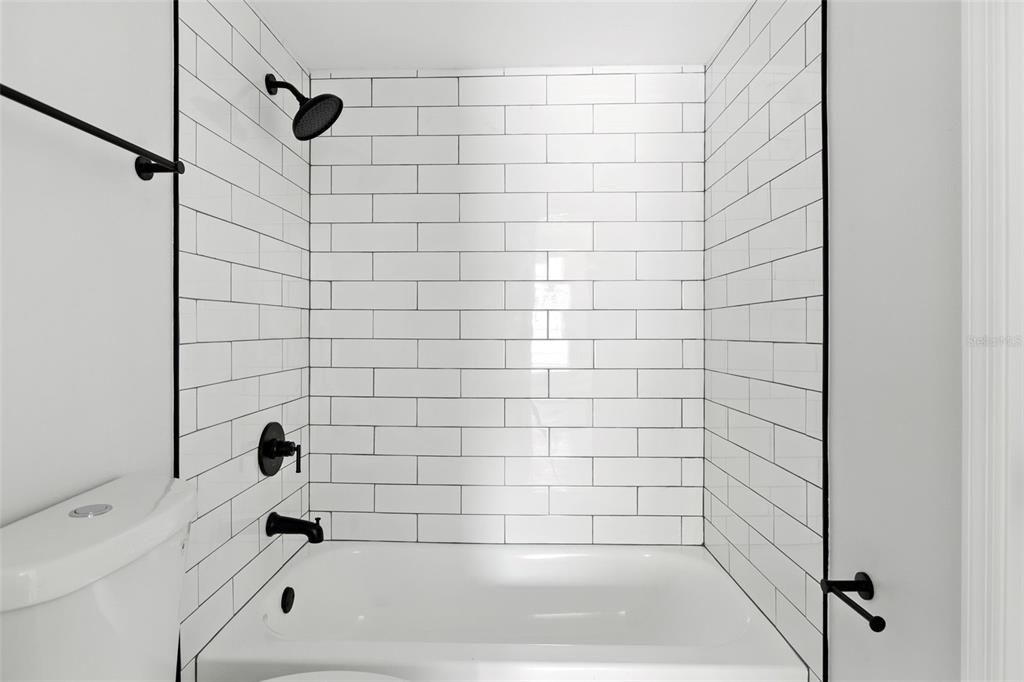 合同活跃: $2,275,000 (0 贝兹, 0 浴室, 3120 平方英尺)