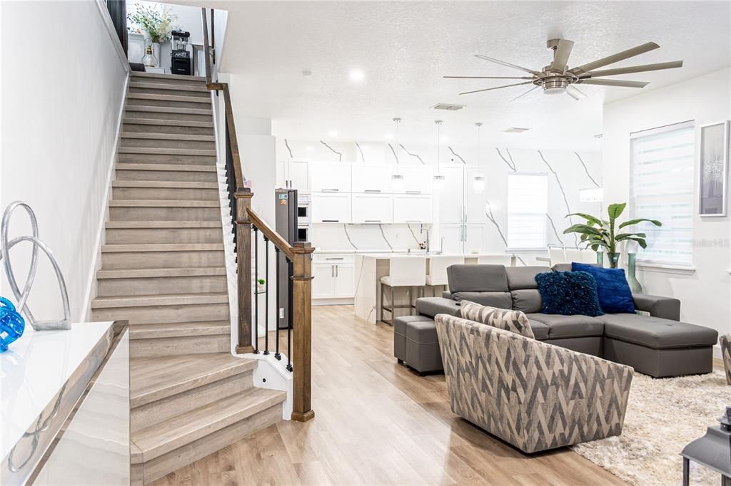 For Sale: $739,000 (3 beds, 3 baths, 2307 Square Feet)