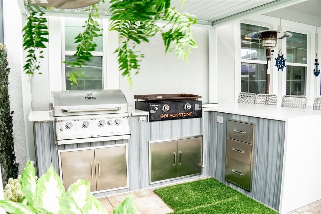 For Sale: $739,000 (3 beds, 3 baths, 2307 Square Feet)