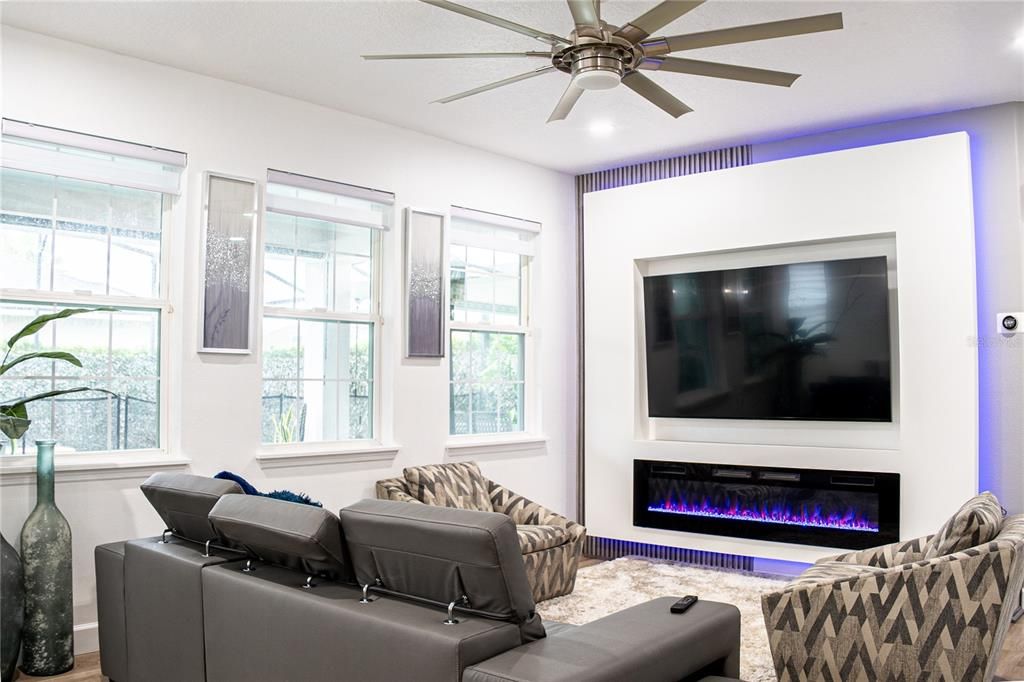 For Sale: $739,000 (3 beds, 3 baths, 2307 Square Feet)