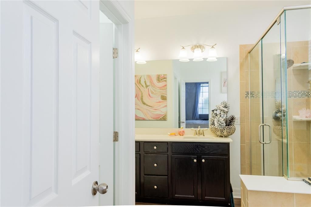 For Sale: $739,000 (3 beds, 3 baths, 2307 Square Feet)