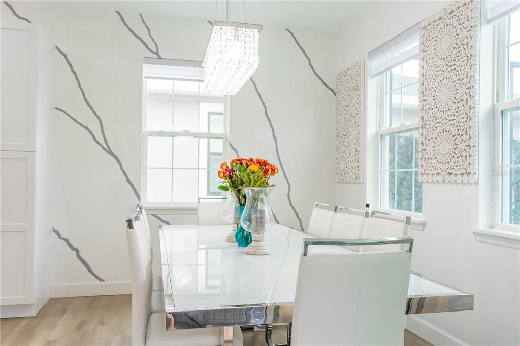 For Sale: $739,000 (3 beds, 3 baths, 2307 Square Feet)