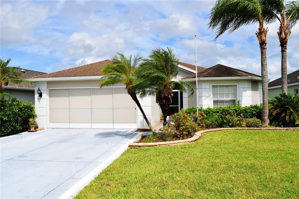 合同活跃: $355,000 (2 贝兹, 2 浴室, 1554 平方英尺)