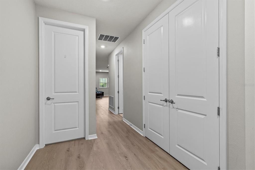 En Venta: $1,199,000 (6 camas, 4 baños, 5309 Pies cuadrados)