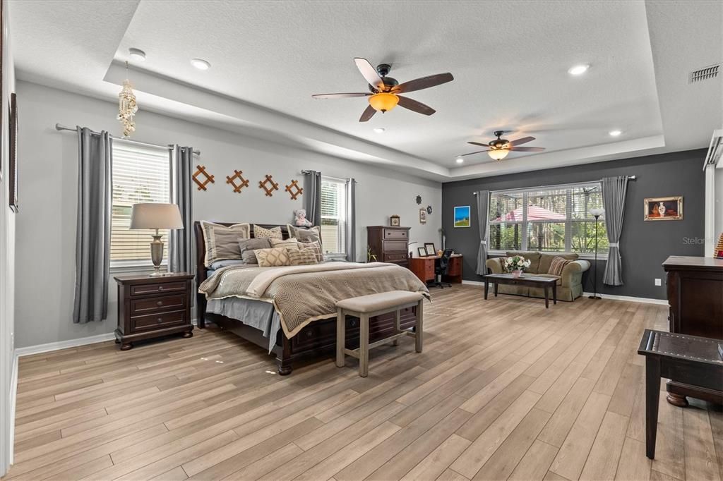 En Venta: $1,199,000 (6 camas, 4 baños, 5309 Pies cuadrados)