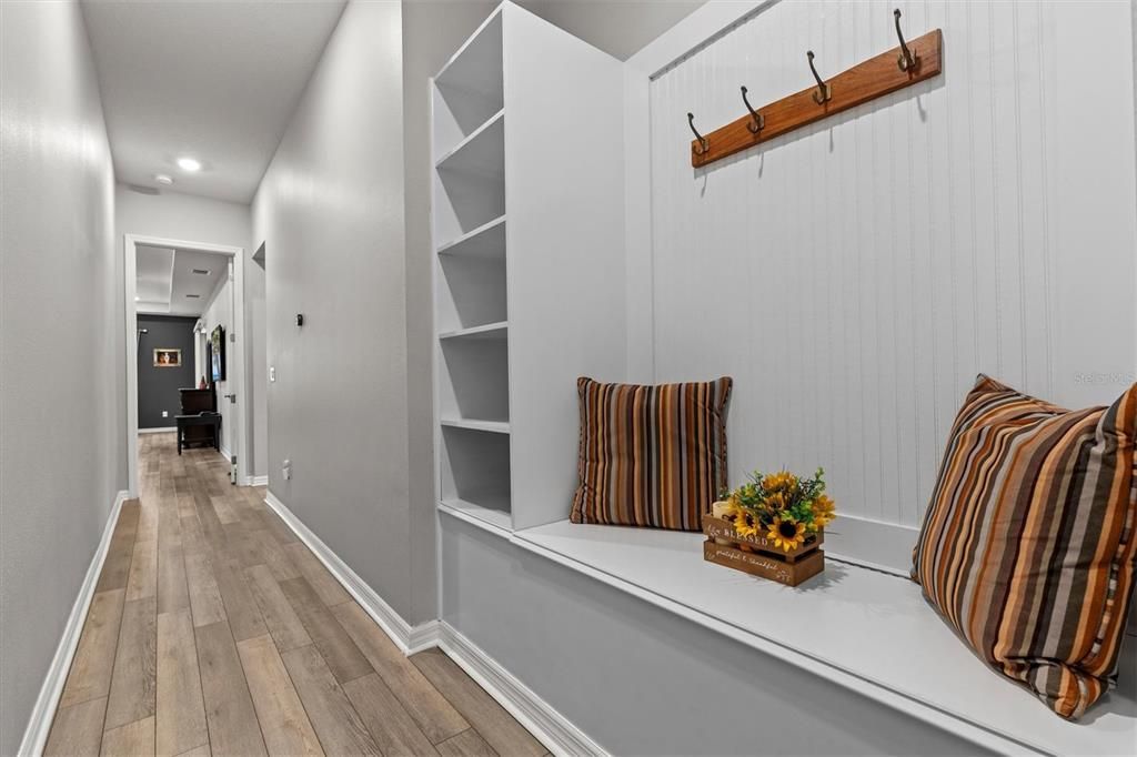 En Venta: $1,199,000 (6 camas, 4 baños, 5309 Pies cuadrados)