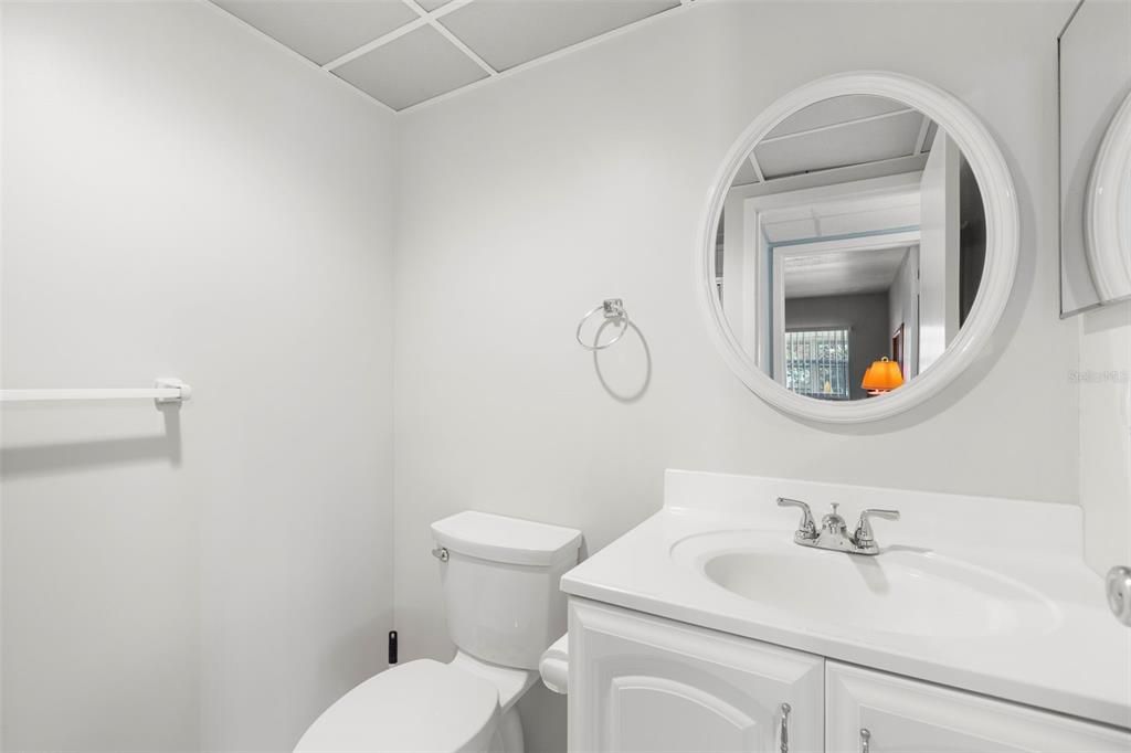 Activo con contrato: $115,000 (2 camas, 2 baños, 960 Pies cuadrados)