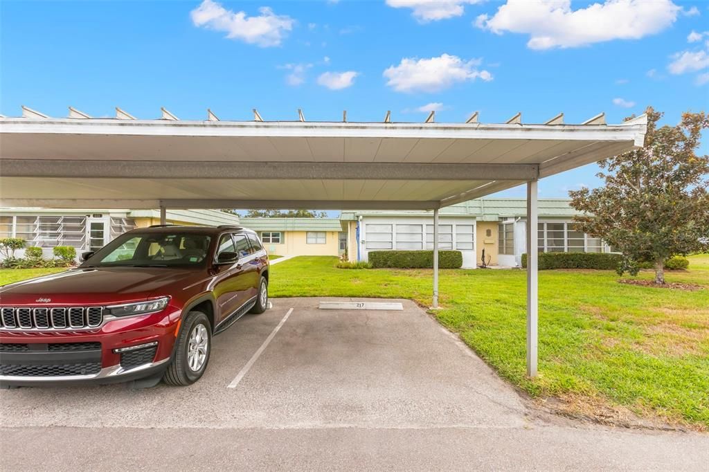 Activo con contrato: $115,000 (2 camas, 2 baños, 960 Pies cuadrados)