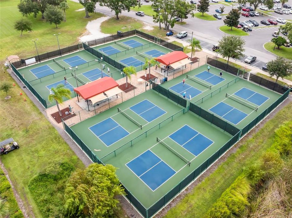 Activo con contrato: $115,000 (2 camas, 2 baños, 960 Pies cuadrados)