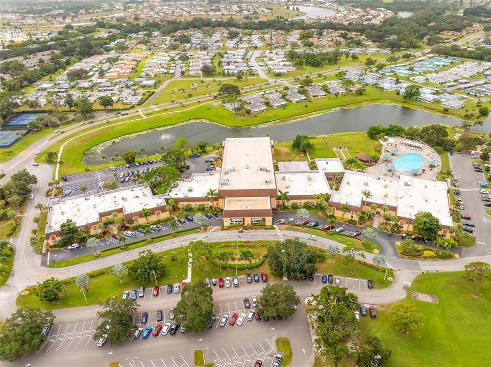 Activo con contrato: $115,000 (2 camas, 2 baños, 960 Pies cuadrados)