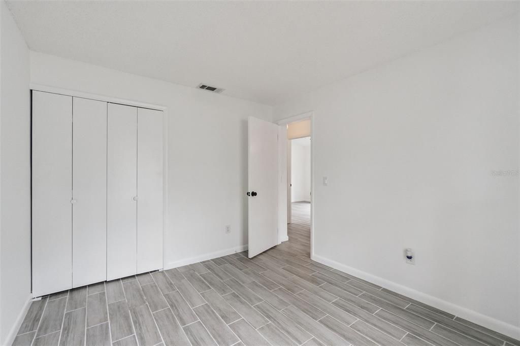 Active With Contract: $289,000 (3 beds, 2 baths, 1156 Square Feet)