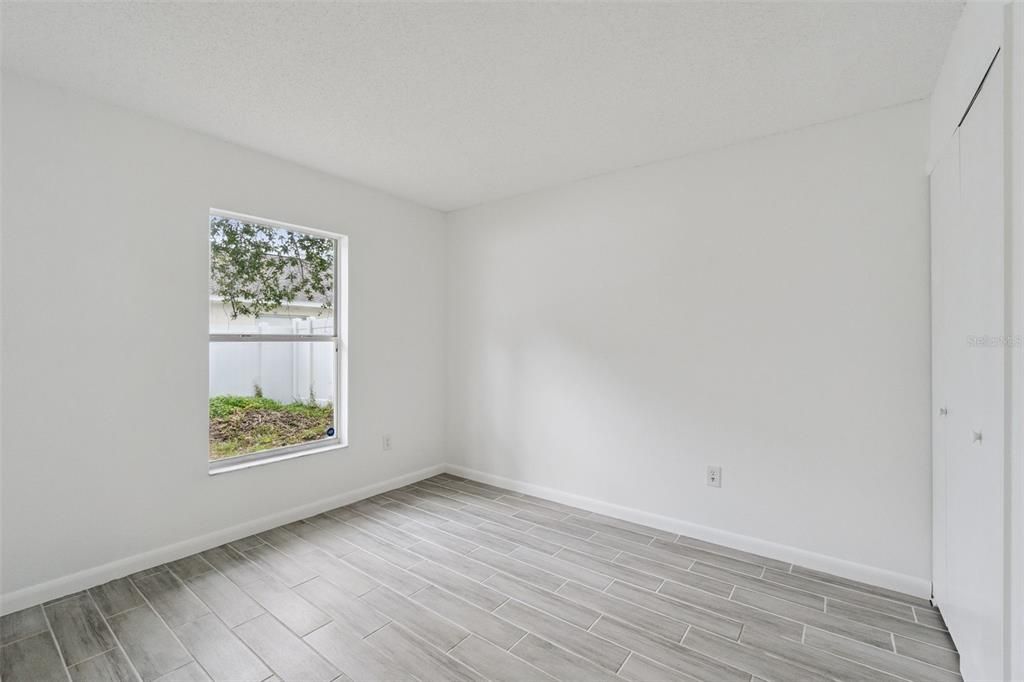 Active With Contract: $289,000 (3 beds, 2 baths, 1156 Square Feet)