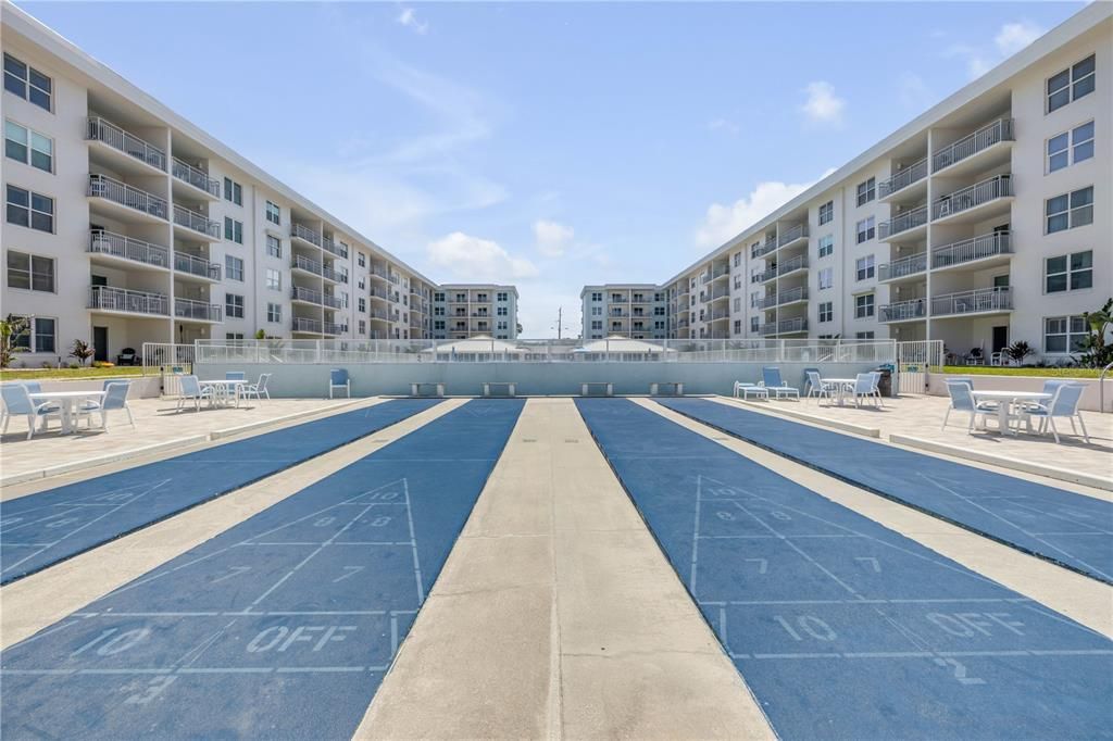 待售: $499,000 (2 贝兹, 2 浴室, 978 平方英尺)