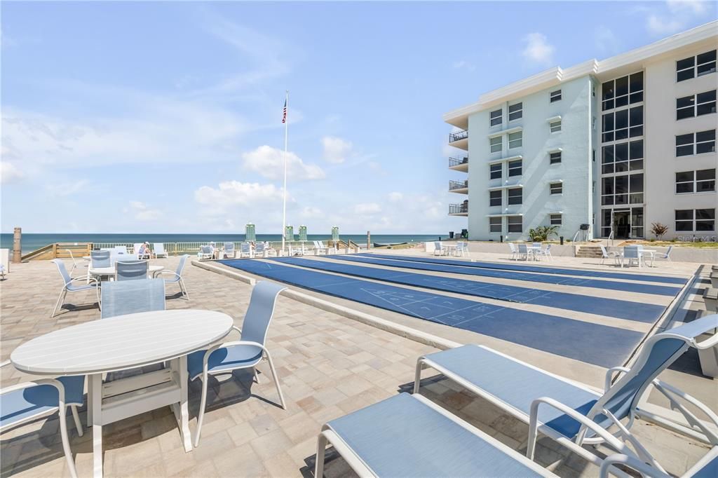 待售: $499,000 (2 贝兹, 2 浴室, 978 平方英尺)