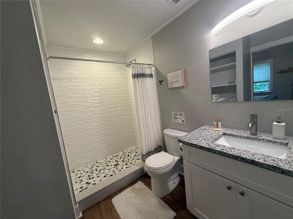 待售: $259,000 (3 贝兹, 2 浴室, 1150 平方英尺)