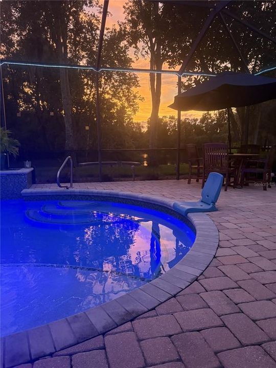 For Sale: $494,900 (3 beds, 2 baths, 1985 Square Feet)