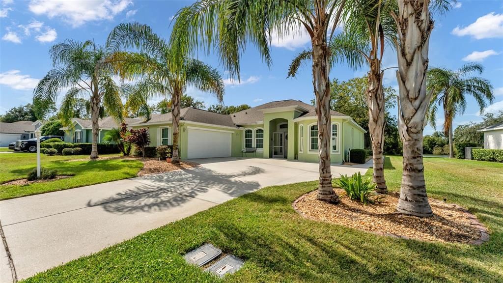 For Sale: $494,900 (3 beds, 2 baths, 1985 Square Feet)