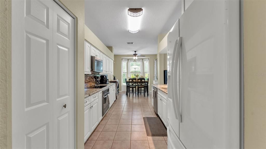 For Sale: $494,900 (3 beds, 2 baths, 1985 Square Feet)