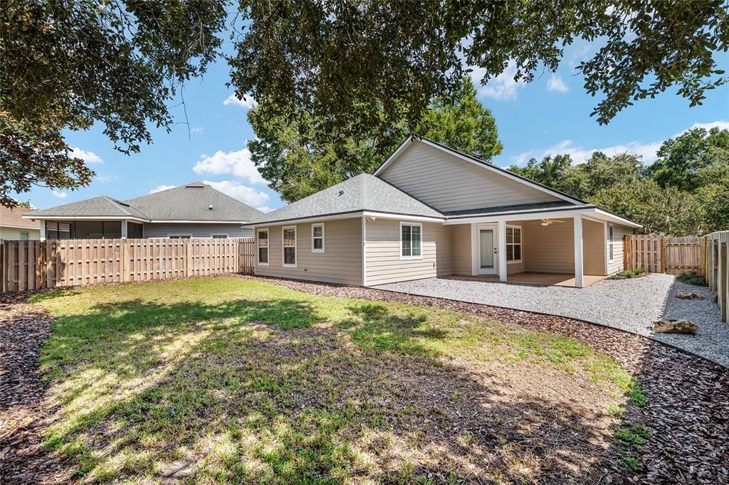 Active With Contract: $349,900 (3 beds, 2 baths, 1504 Square Feet)