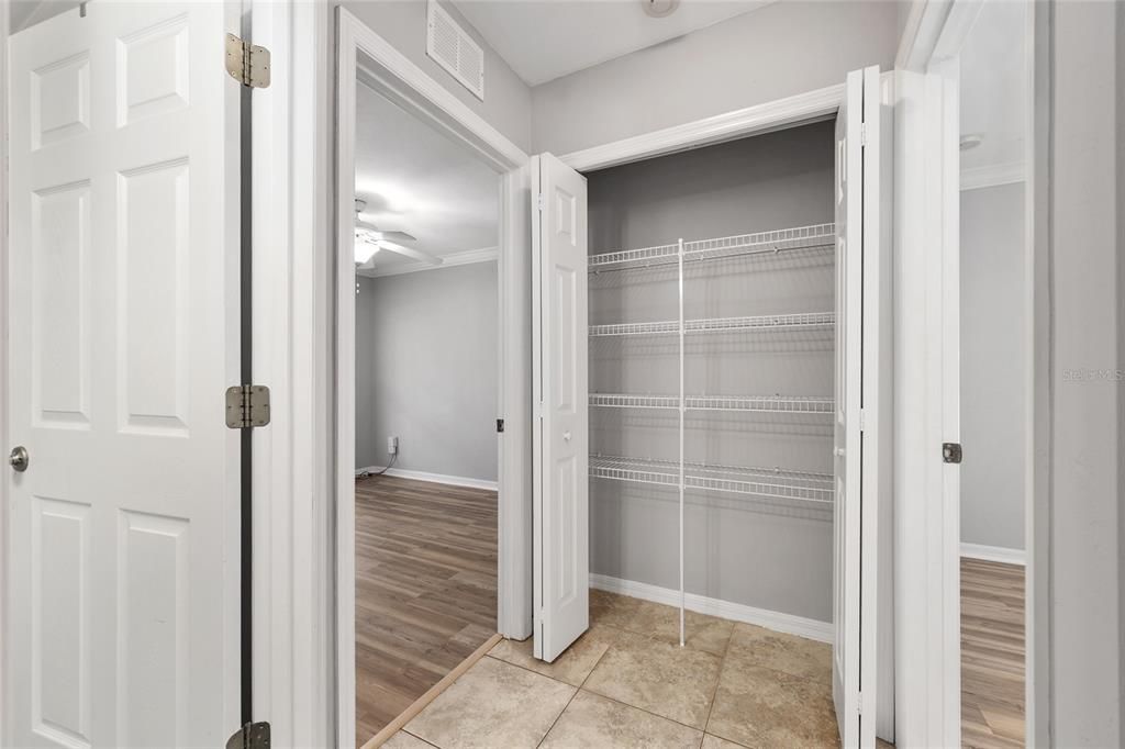 Active With Contract: $349,900 (3 beds, 2 baths, 1504 Square Feet)