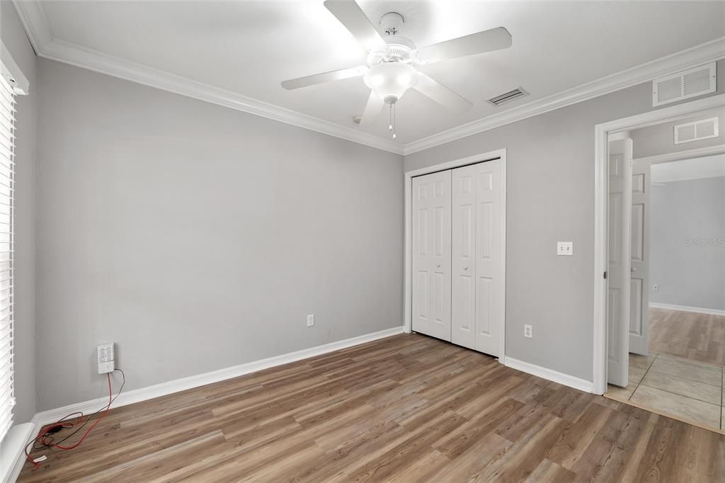 Active With Contract: $349,900 (3 beds, 2 baths, 1504 Square Feet)