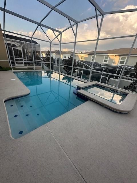 For Sale: $679,990 (6 beds, 5 baths, 3291 Square Feet)