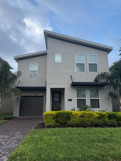 For Sale: $679,990 (6 beds, 5 baths, 3291 Square Feet)