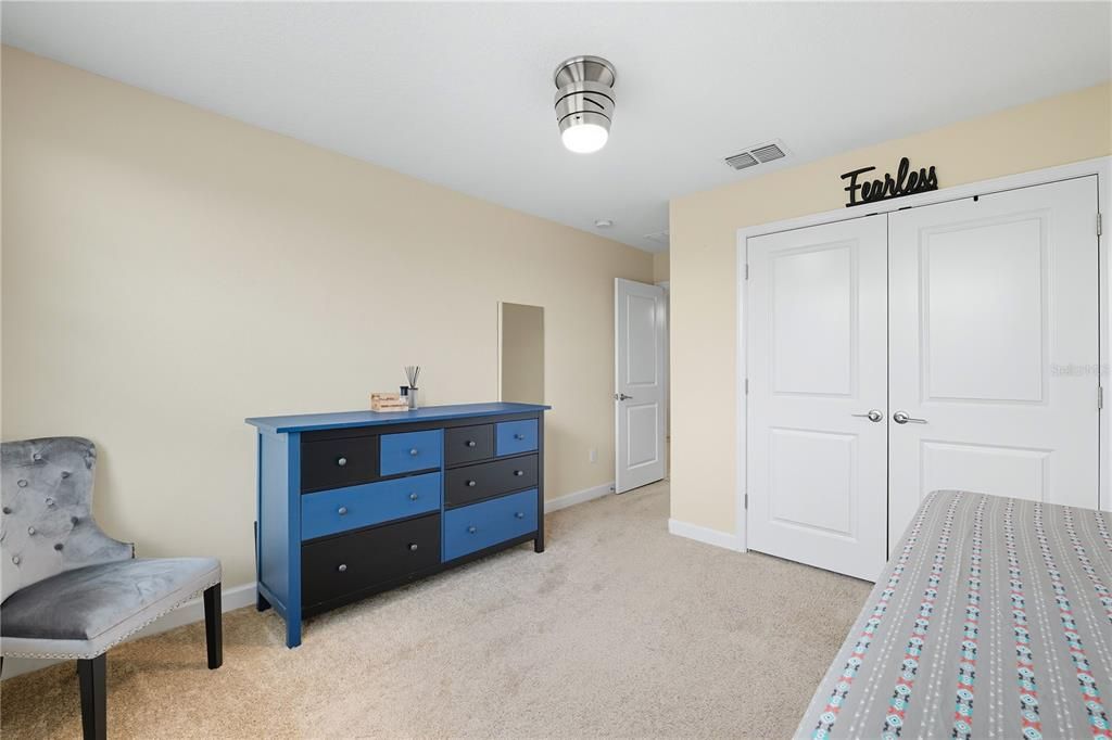 For Sale: $450,000 (4 beds, 2 baths, 2594 Square Feet)