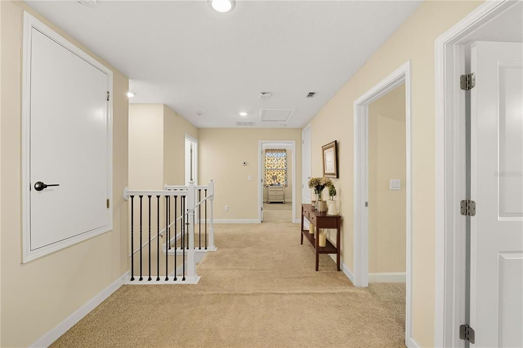 For Sale: $450,000 (4 beds, 2 baths, 2594 Square Feet)