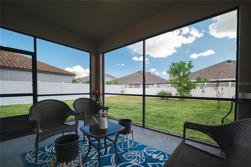 For Sale: $450,000 (4 beds, 2 baths, 2594 Square Feet)