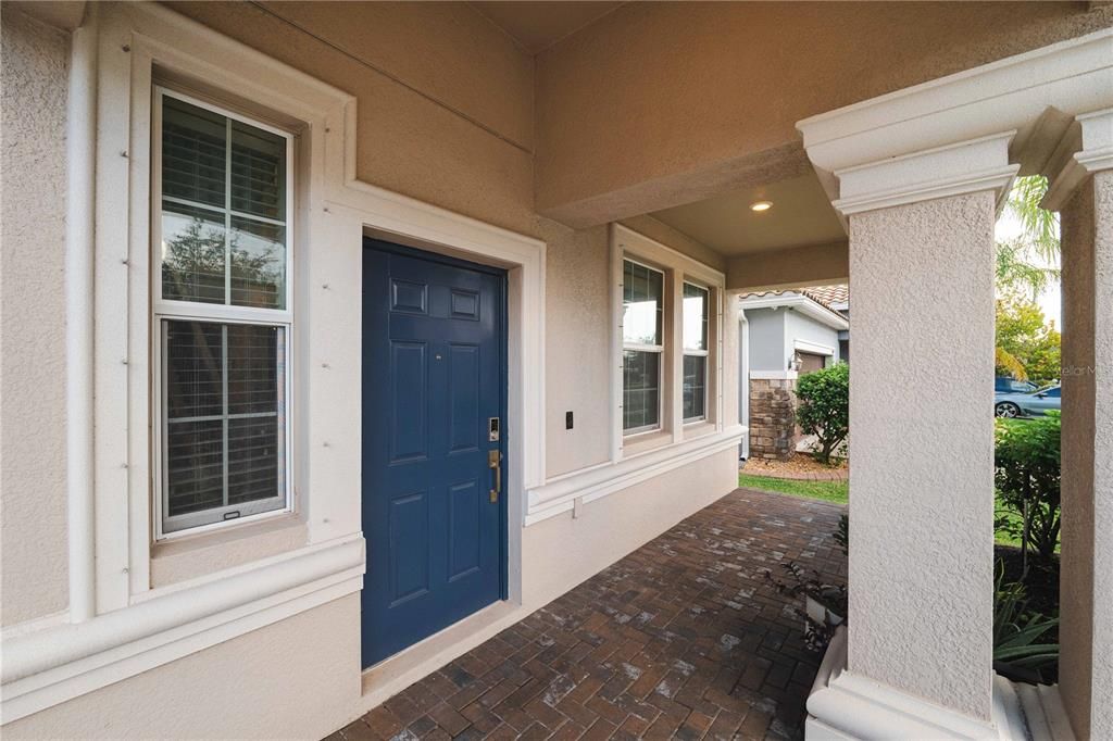 For Sale: $450,000 (4 beds, 2 baths, 2594 Square Feet)