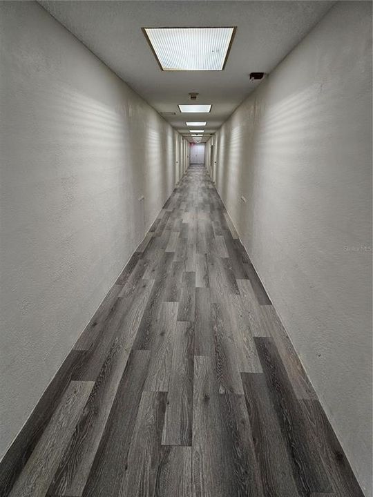 出租: $6,000 (2 贝兹, 2 浴室, 867 平方英尺)