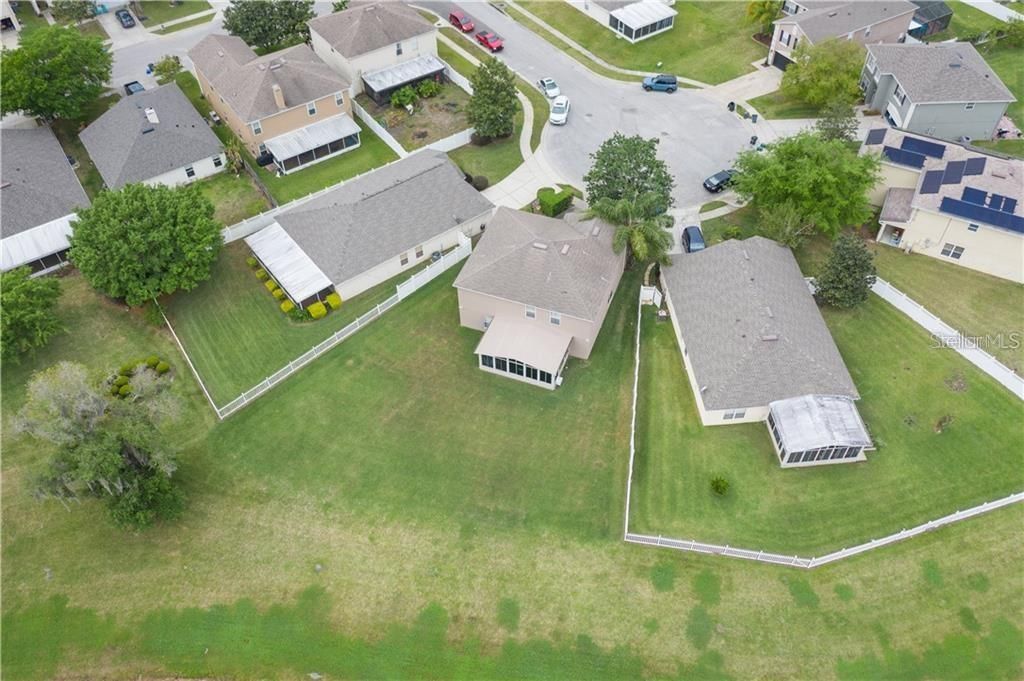 出租: $2,700 (4 贝兹, 2 浴室, 2476 平方英尺)