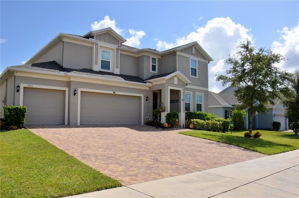 На продажу: $562,990 (4 спален, 2 ванн, 2586 Квадратных фут)