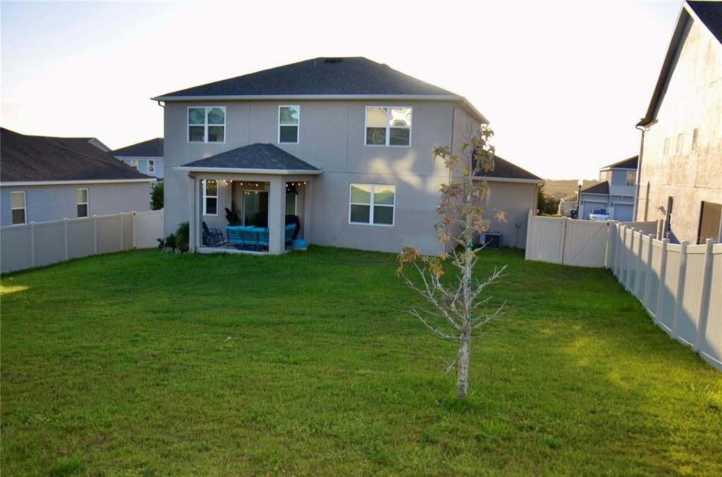 На продажу: $562,990 (4 спален, 2 ванн, 2586 Квадратных фут)