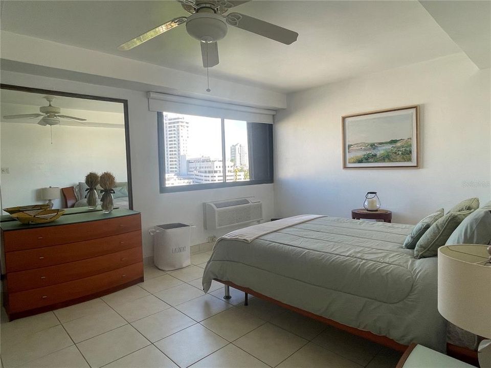 В аренду: $5,800 (4 спален, 3 ванн, 1700 Квадратных фут)