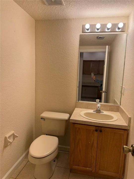 For Rent: $2,295 (3 beds, 2 baths, 2074 Square Feet)