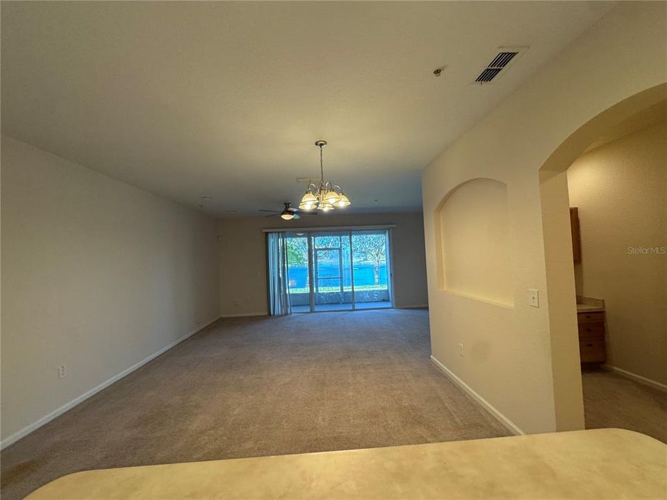 For Rent: $2,295 (3 beds, 2 baths, 2074 Square Feet)
