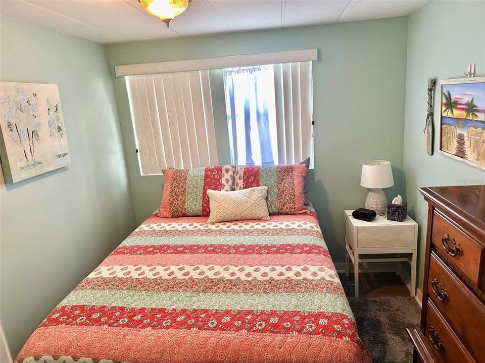 На продажу: $109,900 (2 спален, 1 ванн, 672 Квадратных фут)