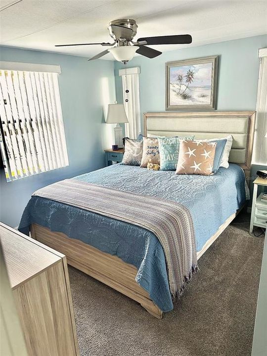 На продажу: $109,900 (2 спален, 1 ванн, 672 Квадратных фут)