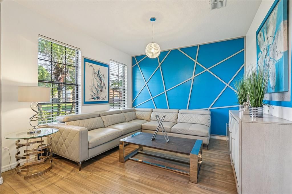 For Sale: $549,000 (5 beds, 4 baths, 3342 Square Feet)