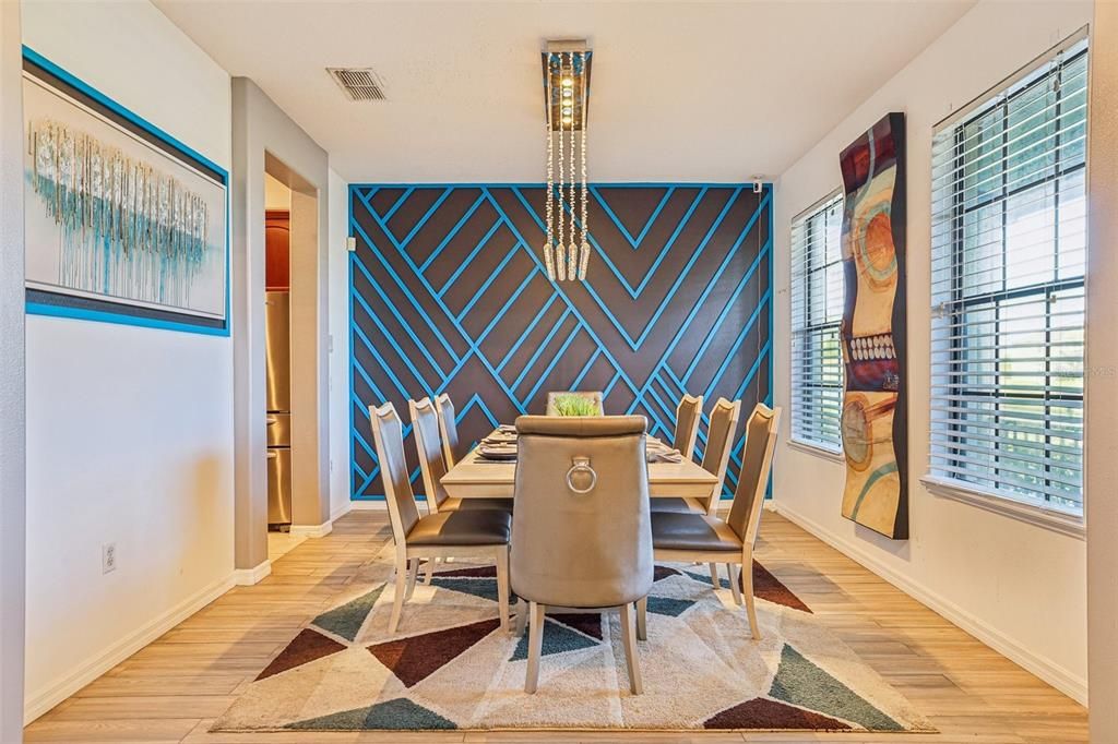 For Sale: $549,000 (5 beds, 4 baths, 3342 Square Feet)