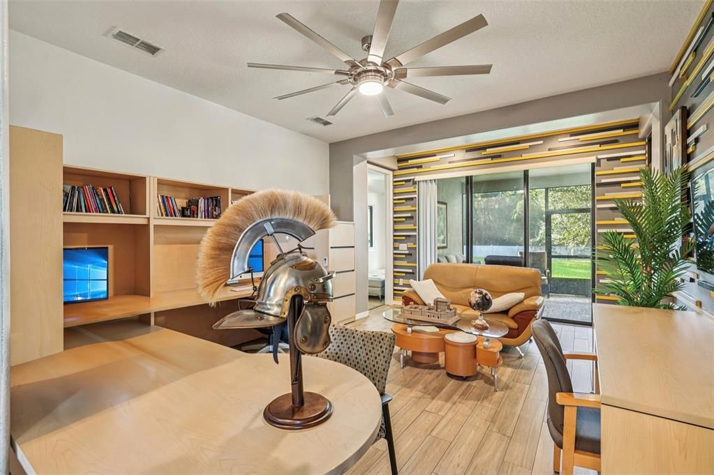 For Sale: $549,000 (5 beds, 4 baths, 3342 Square Feet)