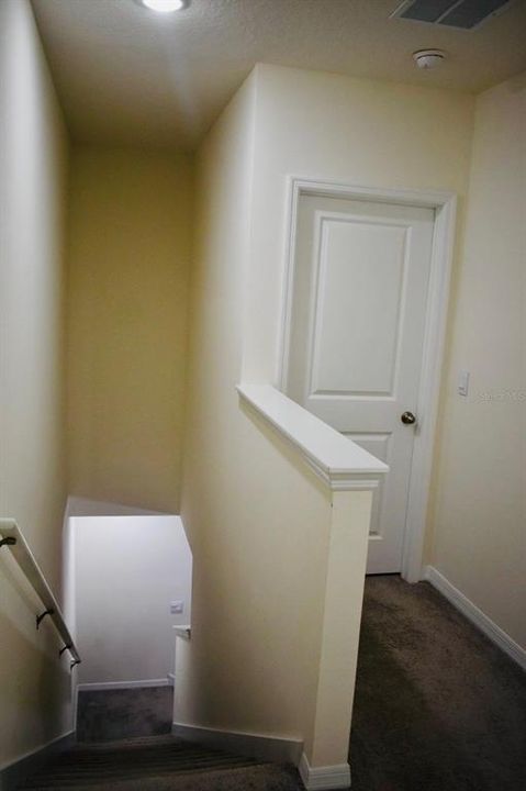 Active With Contract: $340,000 (3 beds, 2 baths, 1673 Square Feet)