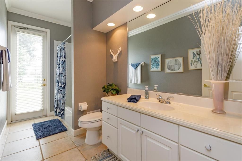 For Sale: $1,232,000 (3 beds, 3 baths, 3136 Square Feet)